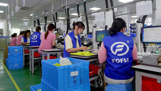 पशुपालन प्रबंधन कस्टम आरएफआईडी इलेक्ट्रॉनिक पशु कान टैग के लिए भेड़ गाय सूअर ट्रैकिंग पहचान प्रबंधन